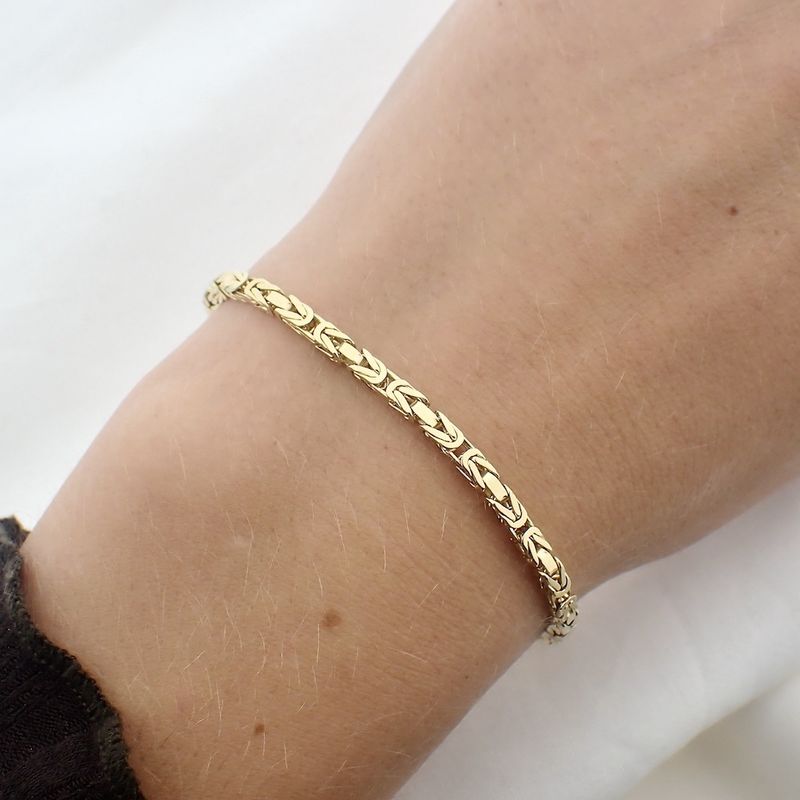 Image 4 of Gold king's link bracelet | 20.5 cm