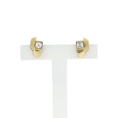 Image 1 of Gold stud earrings with zirconia