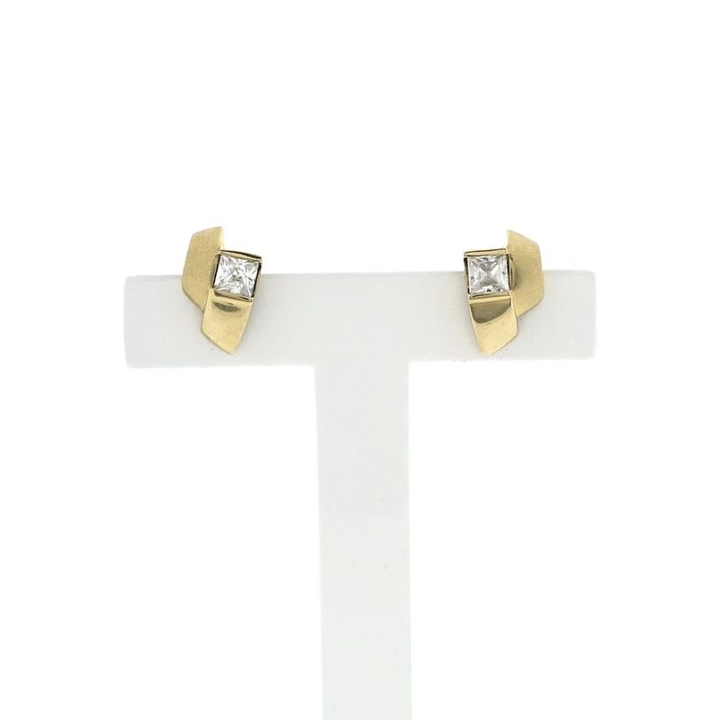 Image 1 of Gold stud earrings with zirconia
