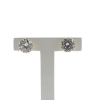Gold stud earrings with zirconia
