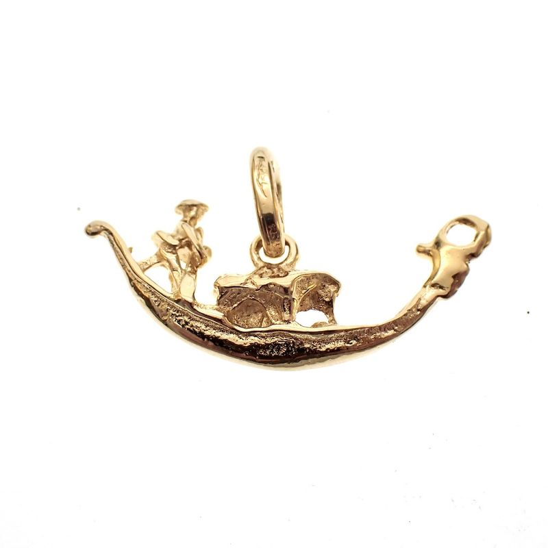 Image 1 of 18 carat gold pendant of a Venetian gondola boat