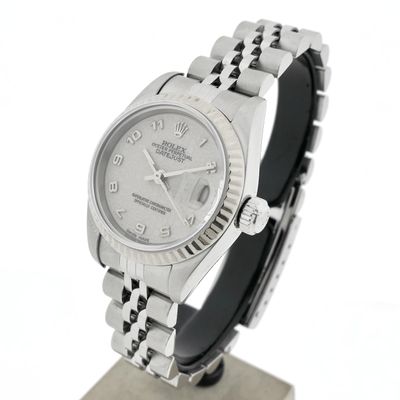 Image 2 of Rolex Datejust 26mm 'Full-Set' 79174; Automatic women's watch