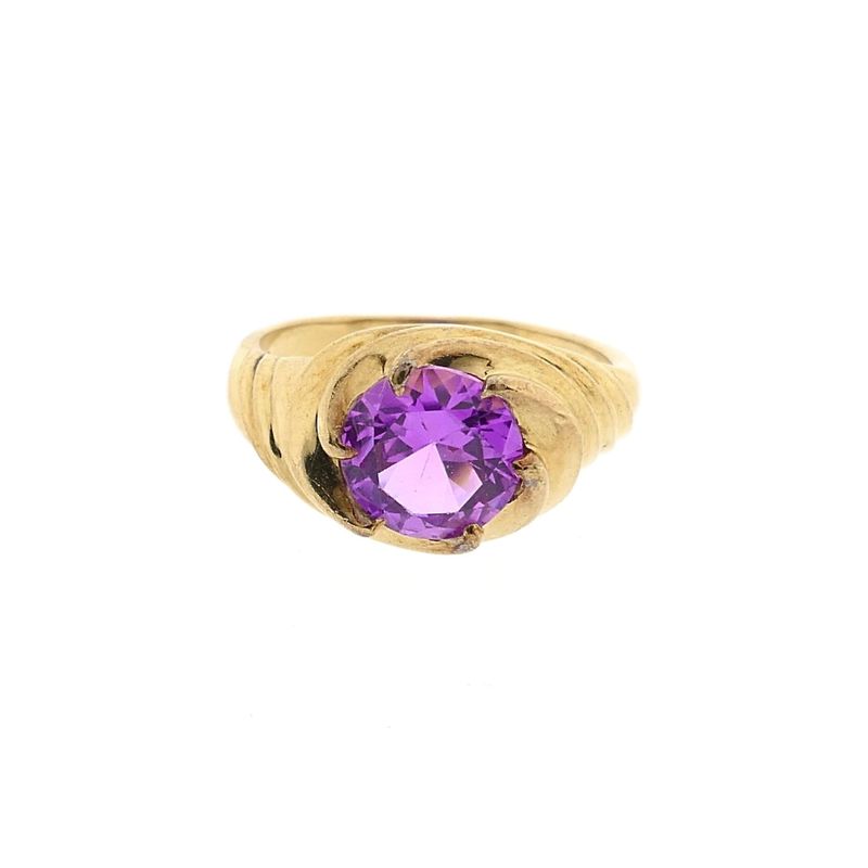 Image 3 of Vintage Gold Ring with Synthetic Purple Gemstone
