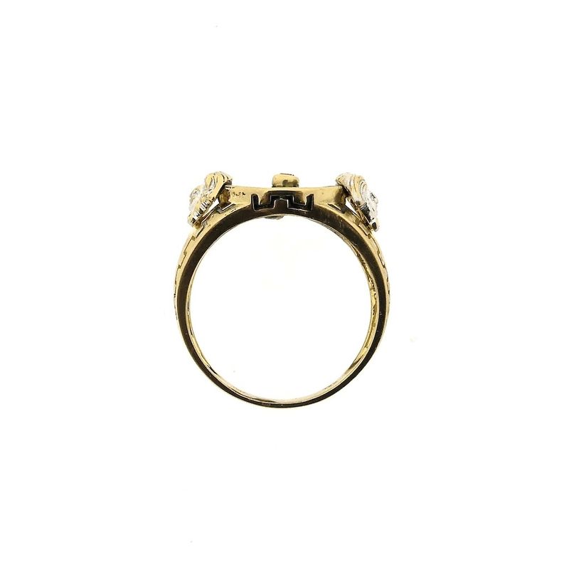 Image 3 of 18-karat gold men's signet ring with onyx and diamond | 0.025 ct.