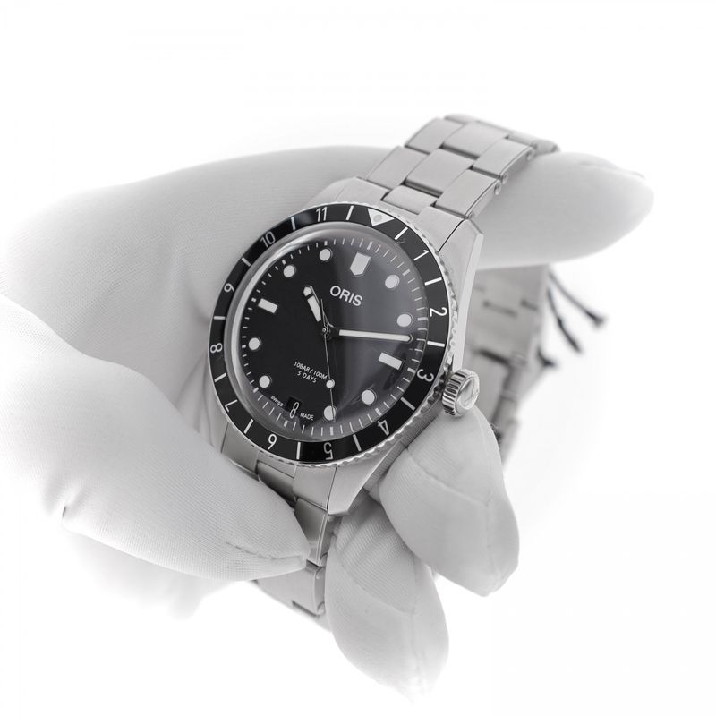 Image 6 of Oris Divers Sixty-Five '5-Days' Automatic Watch