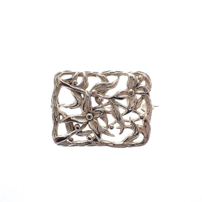 Image 1 of Silver brooch | Floral design