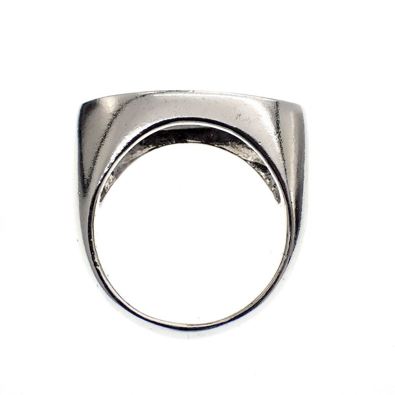 Image 4 of Silver ring with mother of pearl