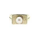 Image 3 of Vintage gold ring with pearl.