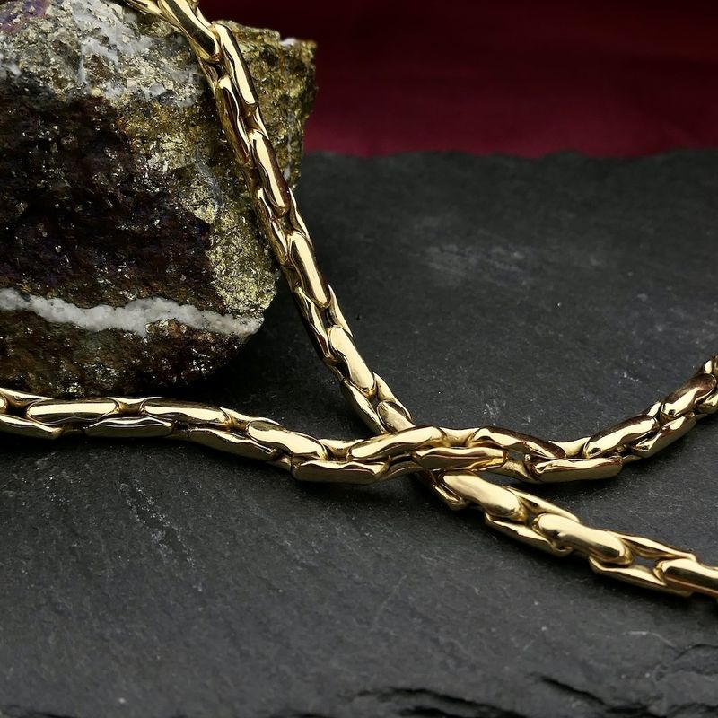 Image 8 of Gold Cardano link chain