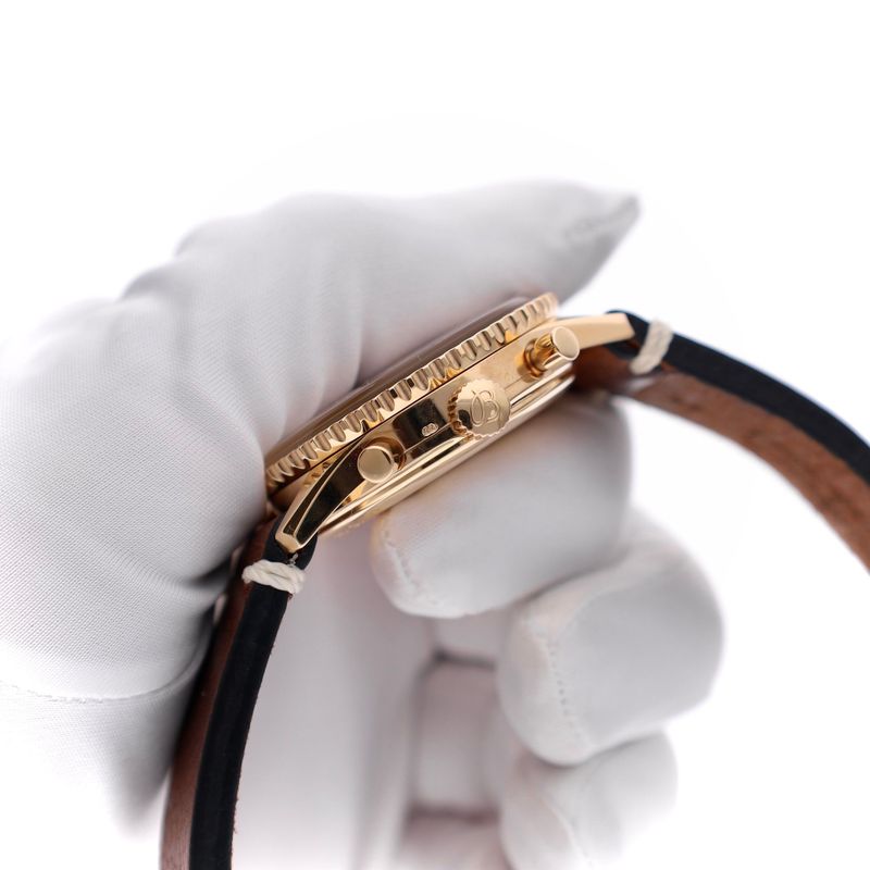 Image 14 of Breitling Navitimer Montbrillant 'Blue Angels' Limited Edition H30030.1; 18k Gold Watch