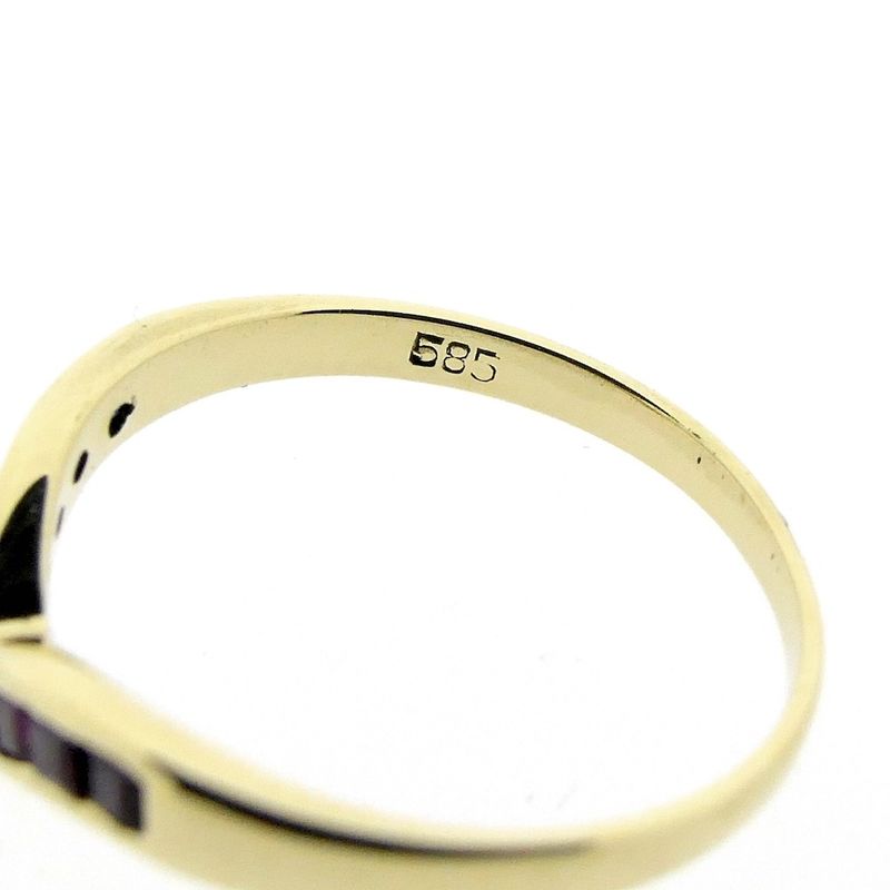 Image 7 of Gold V-shaped ring with ruby ​​and sapphire