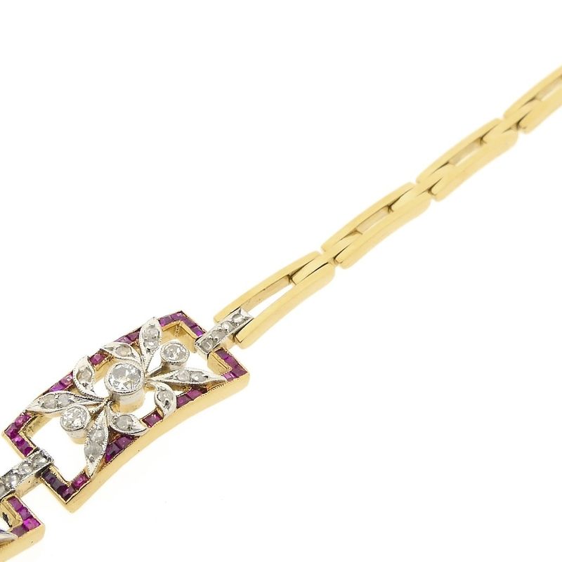 Image 10 of Gold link bracelet with ruby ​​and diamonds; 0.89 ct.
