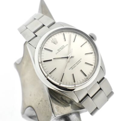 Rolex Oyster Perpetual 1002; Automatic vintage watch Image 2 of Rolex Oyster Perpetual 1002; Automatic vintage watch