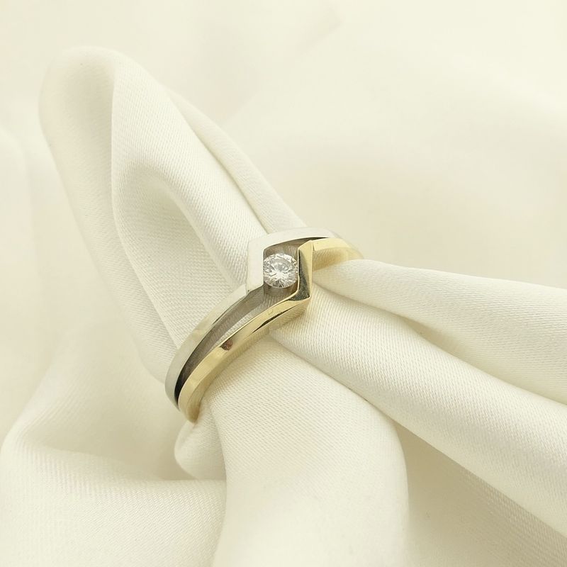 Image 2 of Two-tone gold solitaire ring with 0.12 ct. diamond | Diamonde