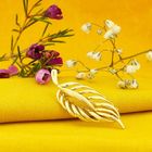 Image 2 of Gold feather brooch | Vintage