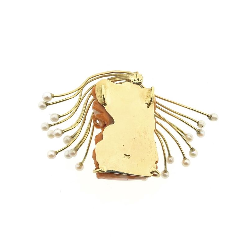 Image 2 of Golden Medusa pendant in blood coral and pearls