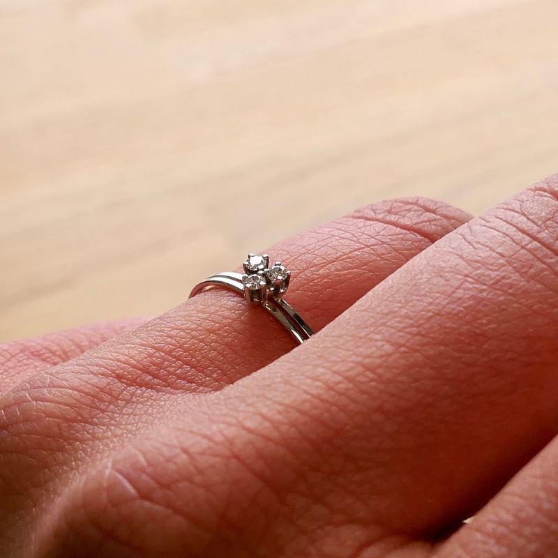 Image 10 of White gold ring with diamonds; 0.075 ct.