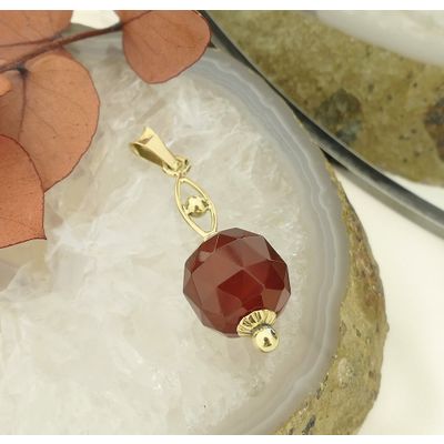Image 2 of Vintage gold ball pendant with carnelian