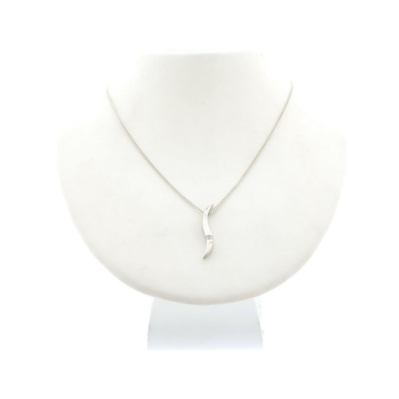 Image 5 of Silver pendant with zirconia