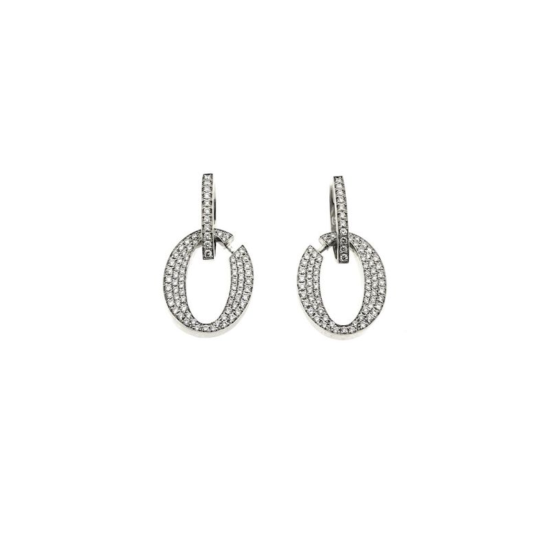 Image 1 of White gold earrings with diamonds; 1.58 ct.