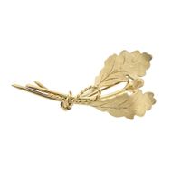 Gold brooch of oak leaves