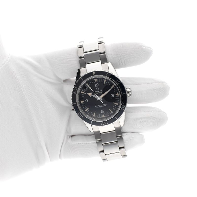 Image 5 of Omega Seamaster 300m Master Co-Axial Chronometer 233.30.41.21.01.001; Automatic Men's Watch