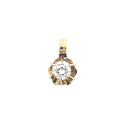 Image 1 of Vintage gold pendant with diamond 0.40 ct.