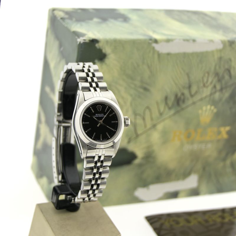 Image 6 of Rolex Oyster Perpetual 26mm 67180; Vintage ladies watch