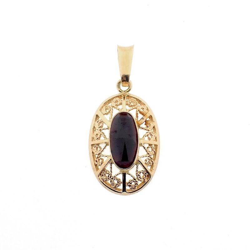 Image 1 of Gold pendant with garnet