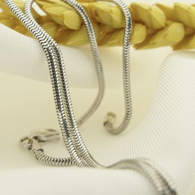 Image 2 of White gold snake link chain | 40 cm