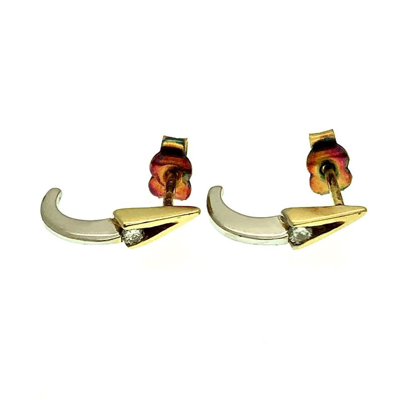 Image 1 of Bicolor gold stud earrings with diamond 0.06 ct.