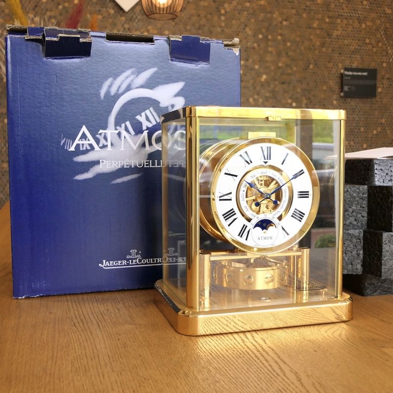 Image 25 of Jaeger LeCoultre; Atmos Classic Moon; Cal. 560; Full set