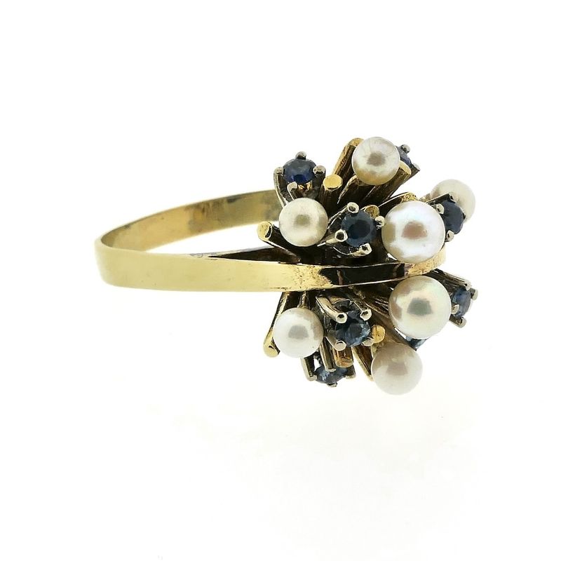 Image 10 of Gold cocktail ring with pearls and sapphire