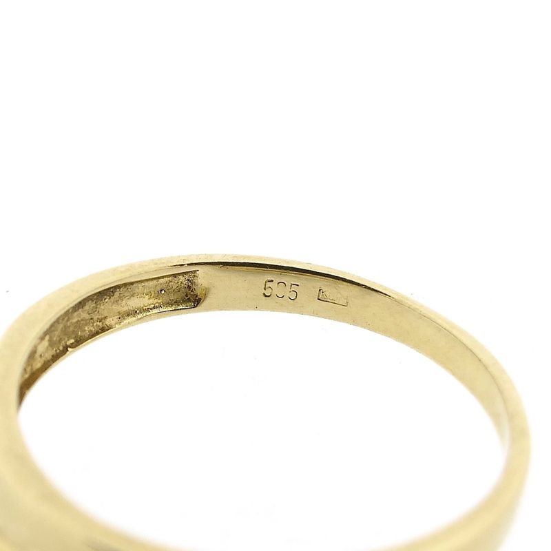 Image 6 of Gold Ring with Zirconia; 14 Carat; Size 18.25