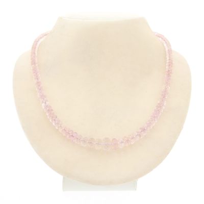 Rose quartz bead necklace with white gold clasp | 51 cm Image 1 of Rose quartz bead necklace with white gold clasp | 51 cm