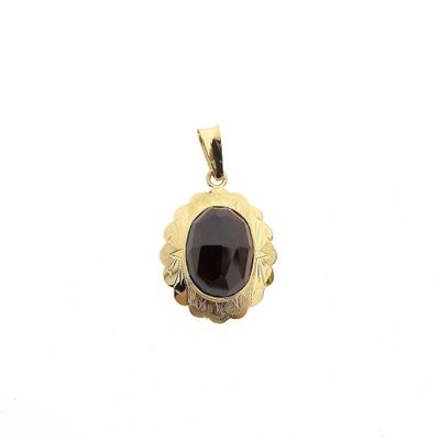 Image 1 of Gold pendant with garnet