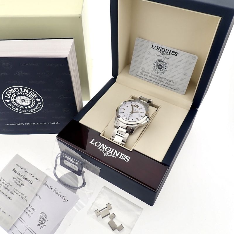 Image 2 of Longines Conquest; Automatic men's watch