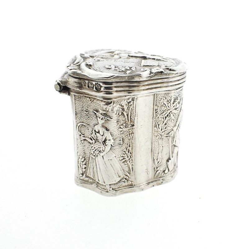 Image 6 of Vintage silver loderein box | English hallmarked