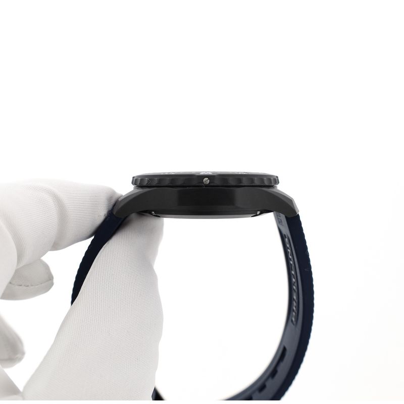 Image 6 of Breitling Endurance Pro 'Blue' X82310; Chronograph men's watch