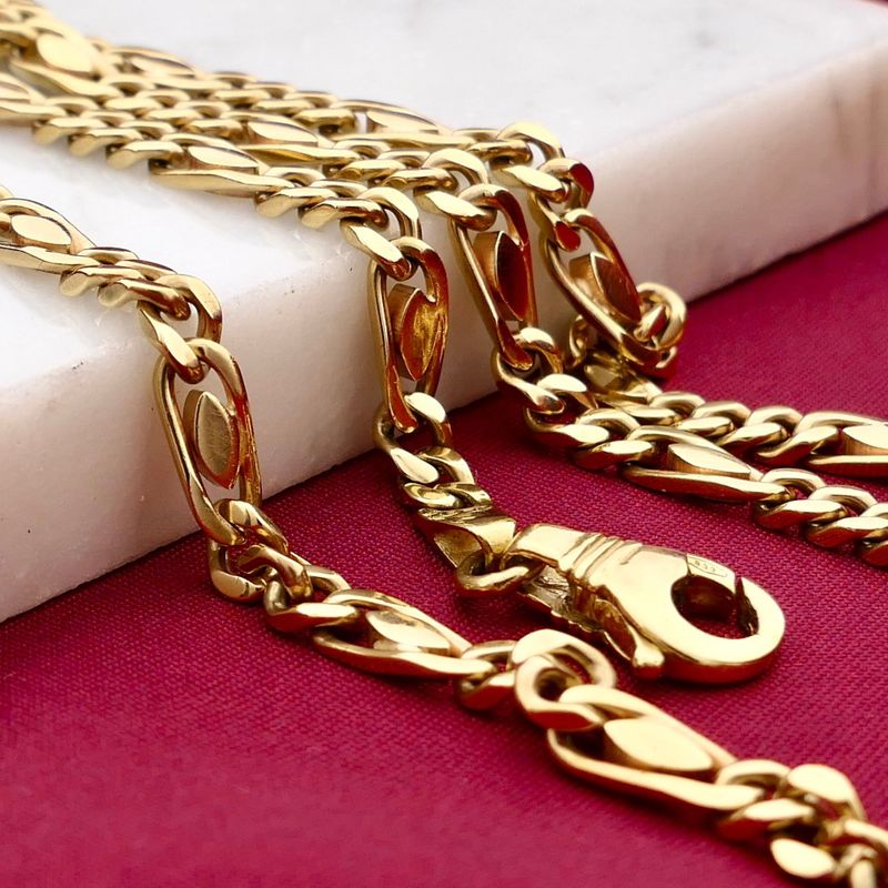Image 2 of 8 Karat Figaro Chain