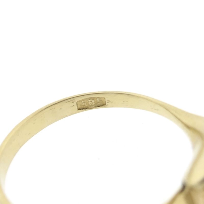 Image 8 of Vintage gold ring with pearl