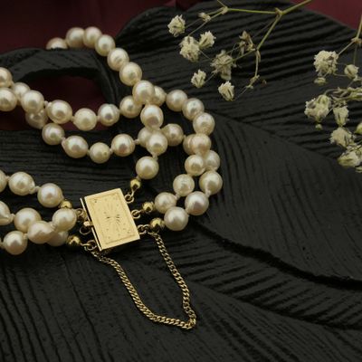 Image 2 of Pearl bracelet with gold clasp; Antique | 20 cm