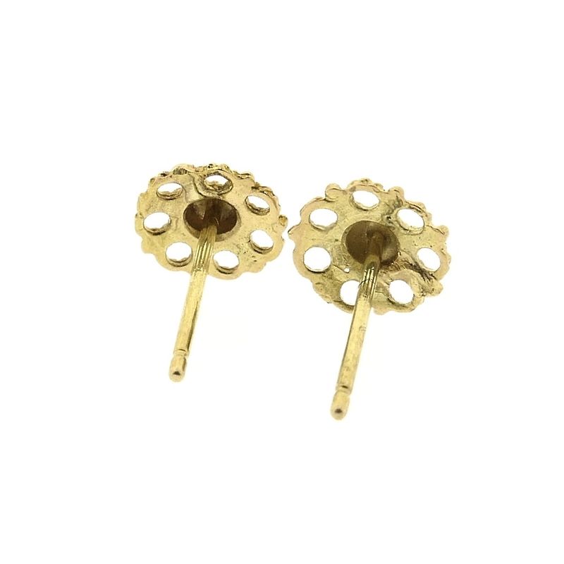 Image 8 of Antique/vintage gold flower stud earrings | Filigree technique