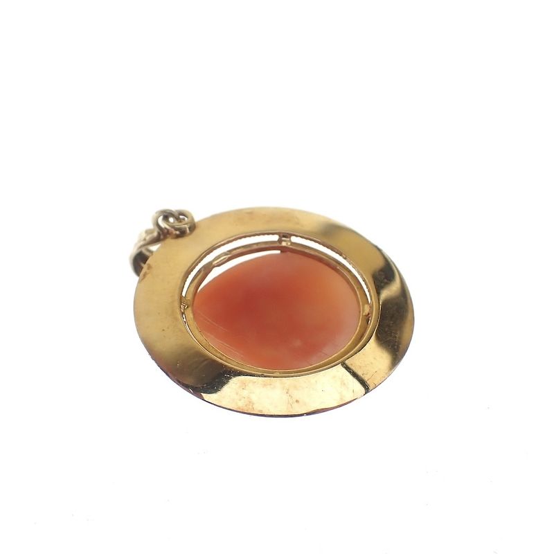 Image 5 of Vintage gold pendant with cameo