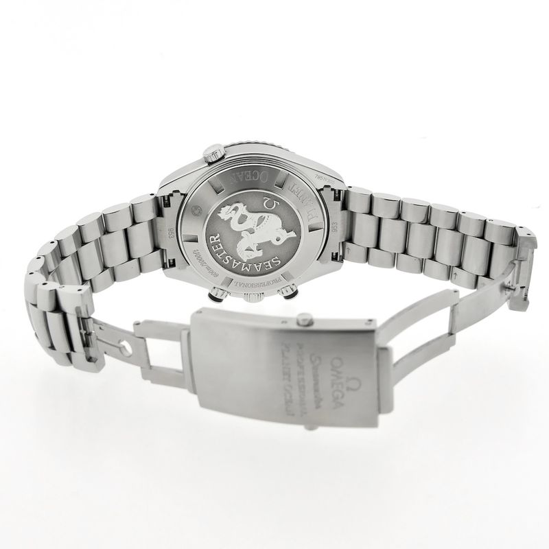 Image 14 of Omega Seamaster Planet Ocean 600m 2210.50.00; Chronograph men's watch