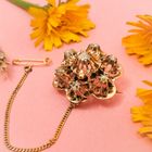 Image 2 of Gold brooch with rose-cut diamonds; Approx. 0.40 ct.