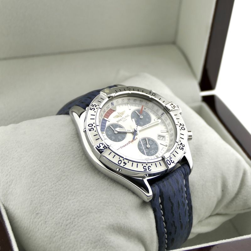 Image 18 of Breitling Transocean A53040; Chronograph men's watch