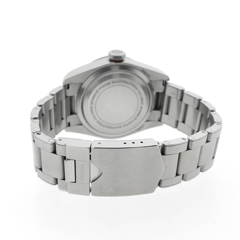 Image 14 of Tudor Black Bay 41mm 'Burgundy' 79230R; Automatic men's watch