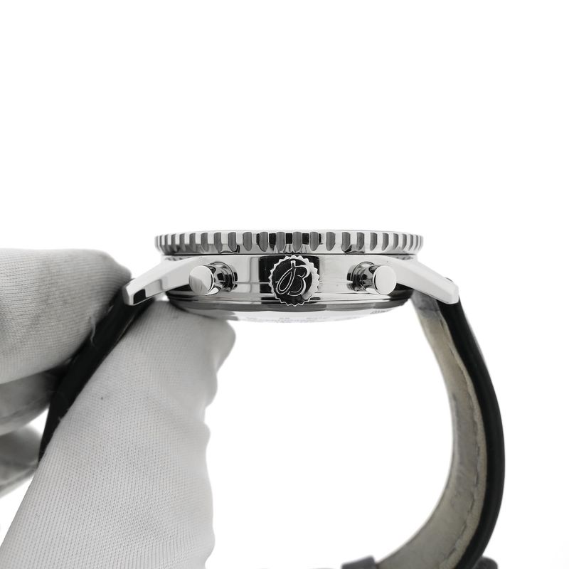 Image 5 of Breitling Navitimer Chronograph 41mm A13324; Automatic men's watch