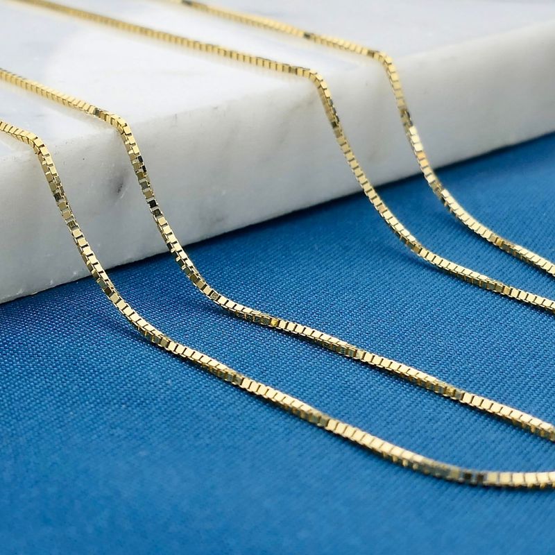 Image 2 of 14K Gold Venetian Box Chain; 61 cm